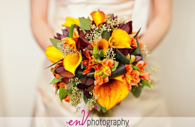 bright-fall-wedding-bouquet-with-yellow-calla-lilies__full-carousel